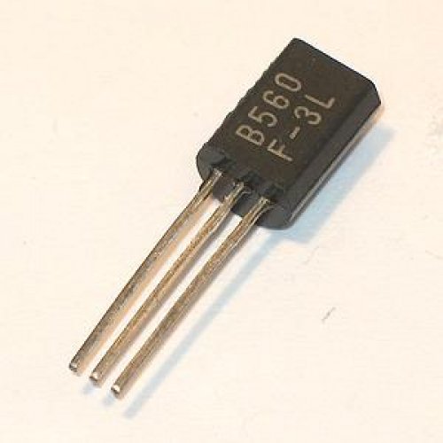 Transistor PNP TO92 2SB560